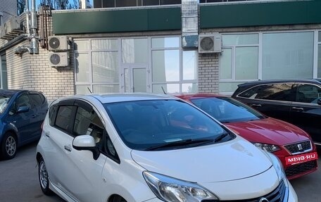 Nissan Note II рестайлинг, 2013 год, 920 000 рублей, 2 фотография