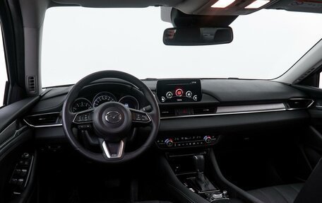 Mazda 6, 2021 год, 3 150 000 рублей, 8 фотография