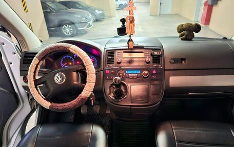 Volkswagen Multivan T5, 2005 год, 1 500 000 рублей, 6 фотография