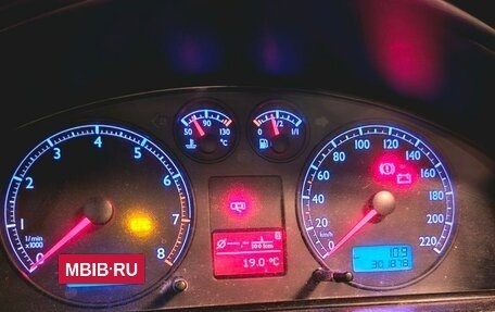 Volkswagen Multivan T5, 2005 год, 1 500 000 рублей, 7 фотография