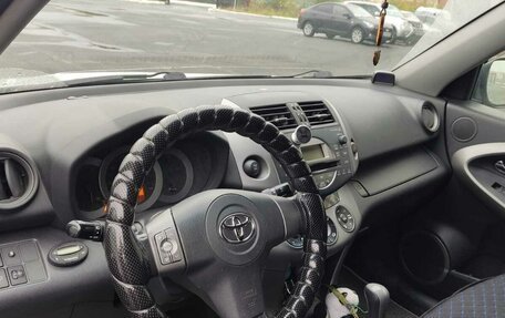 Toyota RAV4, 2007 год, 1 300 000 рублей, 5 фотография