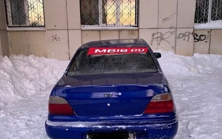Daewoo Nexia I рестайлинг, 1999 год, 90 000 рублей, 3 фотография