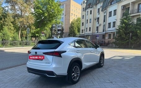 Lexus NX I, 2017 год, 3 350 000 рублей, 8 фотография