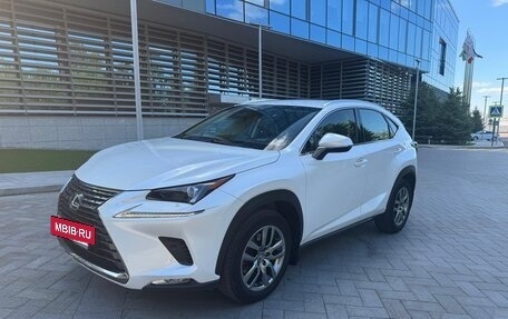 Lexus NX I, 2017 год, 3 350 000 рублей, 3 фотография