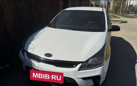 KIA Rio IV, 2019 год, 850 000 рублей, 2 фотография