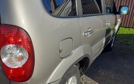 Chevrolet Niva I рестайлинг, 2014 год, 620 000 рублей, 7 фотография