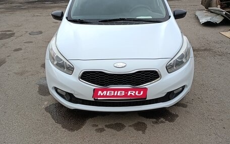 KIA cee'd III, 2014 год, 650 000 рублей, 2 фотография