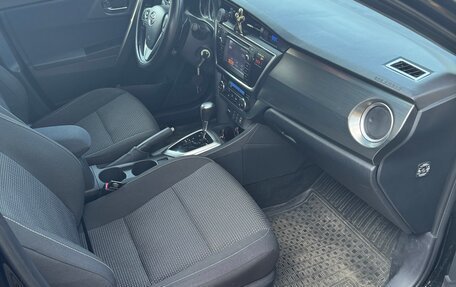 Toyota Auris II, 2013 год, 12 фотография