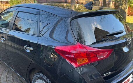Toyota Auris II, 2013 год, 10 фотография