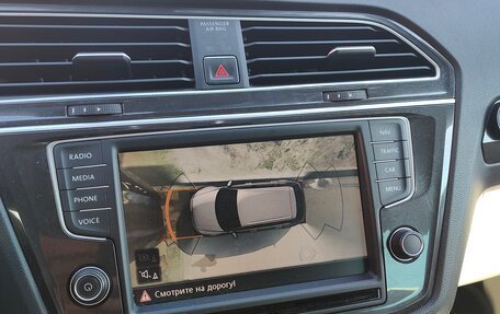 Volkswagen Tiguan II, 2017 год, 2 700 000 рублей, 6 фотография