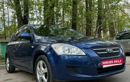 KIA cee'd I рестайлинг, 2008 год, 440 000 рублей, 2 фотография