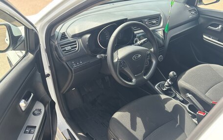 KIA Rio III рестайлинг, 2016 год, 855 000 рублей, 6 фотография