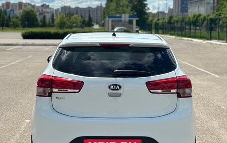 KIA Rio III рестайлинг, 2016 год, 855 000 рублей, 4 фотография