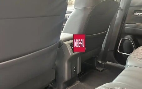 Mitsubishi Outlander III рестайлинг 3, 2021 год, 1 800 000 рублей, 13 фотография