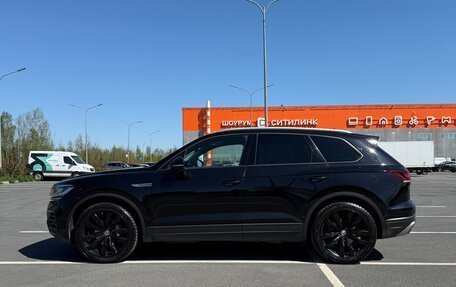Volkswagen Touareg III, 2019 год, 5 800 000 рублей, 2 фотография