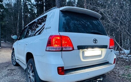 Toyota Land Cruiser 200, 2010 год, 3 100 000 рублей, 5 фотография