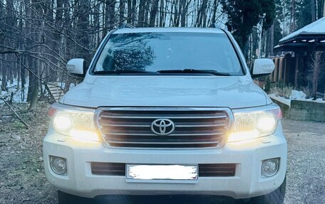 Toyota Land Cruiser 200, 2010 год, 3 100 000 рублей, 2 фотография