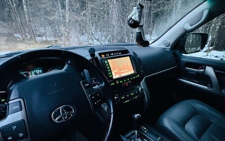 Toyota Land Cruiser 200, 2010 год, 3 100 000 рублей, 8 фотография