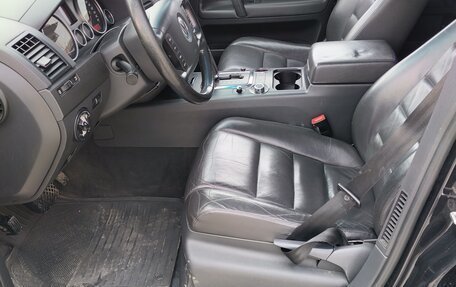 Volkswagen Touareg III, 2005 год, 750 000 рублей, 5 фотография