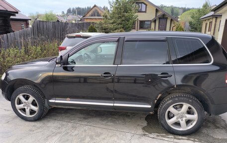 Volkswagen Touareg III, 2005 год, 750 000 рублей, 3 фотография