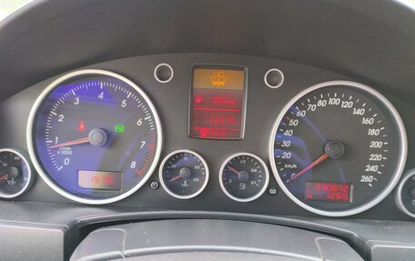 Volkswagen Touareg III, 2005 год, 750 000 рублей, 7 фотография