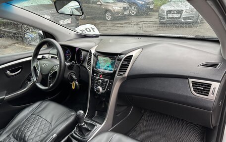 Hyundai i30 II рестайлинг, 2013 год, 549 000 рублей, 9 фотография