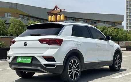 Volkswagen T-Roc I, 2021 год, 1 250 000 рублей, 4 фотография