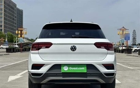 Volkswagen T-Roc I, 2021 год, 1 250 000 рублей, 5 фотография