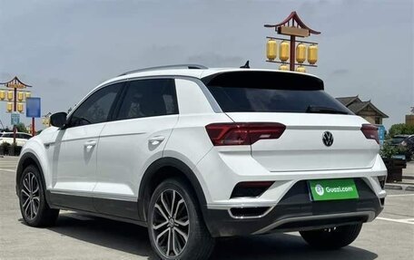 Volkswagen T-Roc I, 2021 год, 1 250 000 рублей, 6 фотография