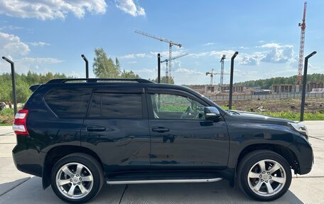 Toyota Land Cruiser Prado 150 рестайлинг 2, 2015 год, 3 500 000 рублей, 5 фотография