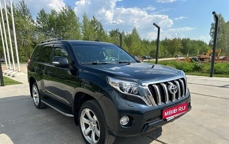 Toyota Land Cruiser Prado 150 рестайлинг 2, 2015 год, 3 500 000 рублей, 3 фотография