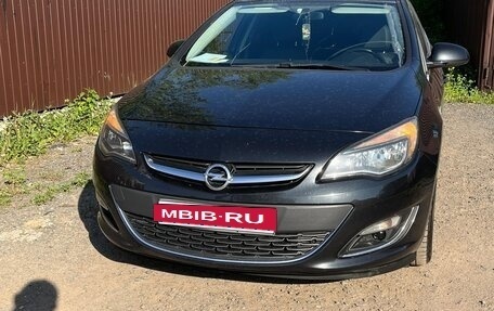 Opel Astra J, 2013 год, 845 000 рублей, 2 фотография