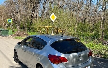 Opel Astra J, 2010 год, 699 000 рублей, 7 фотография