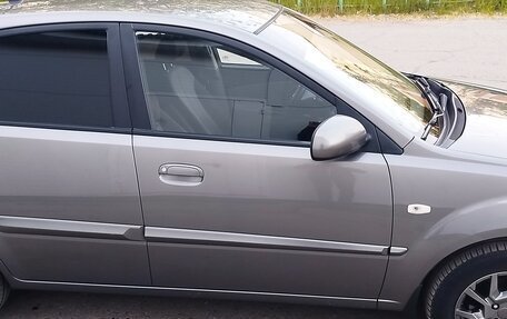 KIA Rio II, 2009 год, 630 000 рублей, 3 фотография