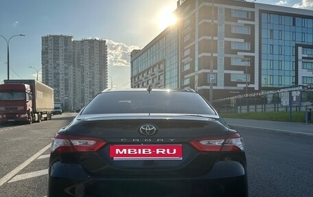 Toyota Camry, 2018 год, 2 520 000 рублей, 10 фотография