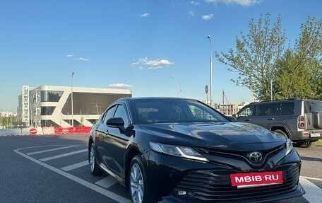 Toyota Camry, 2018 год, 2 520 000 рублей, 6 фотография