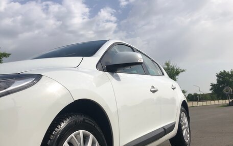 Renault Megane III, 2014 год, 970 000 рублей, 3 фотография