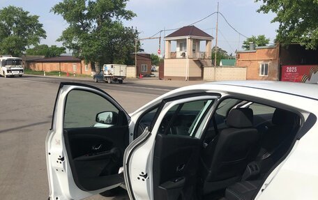 Renault Megane III, 2014 год, 970 000 рублей, 9 фотография