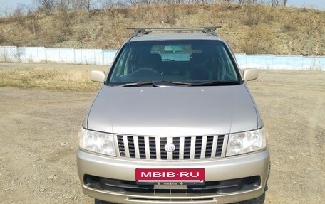 Nissan Bassara, 2001 год, 480 000 рублей, 2 фотография