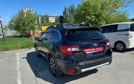 Subaru Outback IV рестайлинг, 2017 год, 3 450 000 рублей, 3 фотография