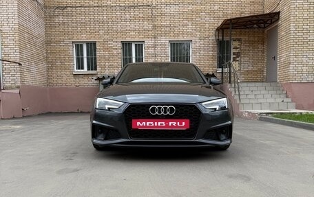 Audi A4, 2019 год, 3 800 000 рублей, 3 фотография