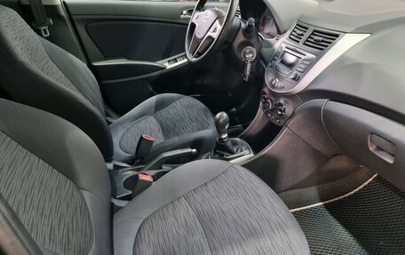 Hyundai Solaris II рестайлинг, 2014 год, 787 000 рублей, 9 фотография