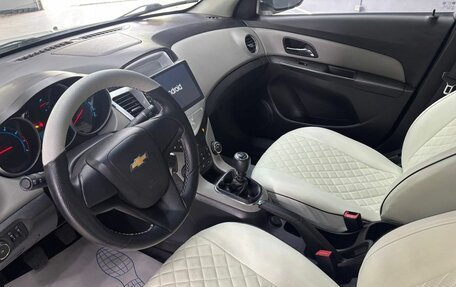 Chevrolet Cruze II, 2012 год, 649 000 рублей, 5 фотография