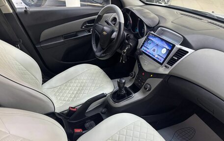 Chevrolet Cruze II, 2012 год, 649 000 рублей, 9 фотография