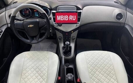 Chevrolet Cruze II, 2012 год, 649 000 рублей, 7 фотография