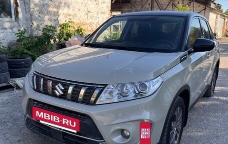 Suzuki Vitara II рестайлинг, 2019 год, 1 799 000 рублей, 3 фотография