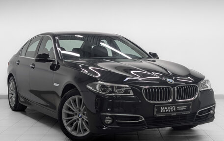BMW 5 серия, 2015 год, 2 990 000 рублей, 3 фотография