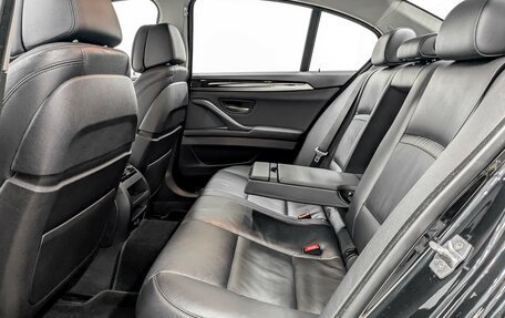 BMW 5 серия, 2015 год, 2 990 000 рублей, 11 фотография