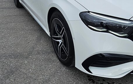 Mercedes-Benz E-Класс, 2024 год, 10 200 000 рублей, 2 фотография