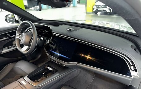 Mercedes-Benz E-Класс, 2024 год, 10 200 000 рублей, 9 фотография